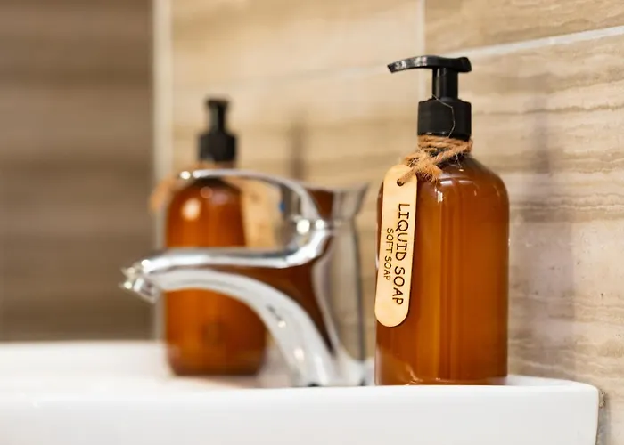 아파트 Modern 티라나